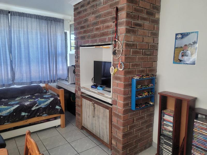 4 Bedroom Property for Sale in Kleinbaai Western Cape